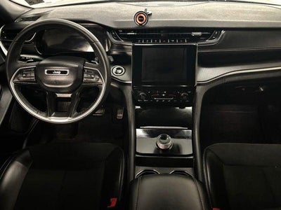 2024 Jeep Grand Cherokee L Altitude X 4x2