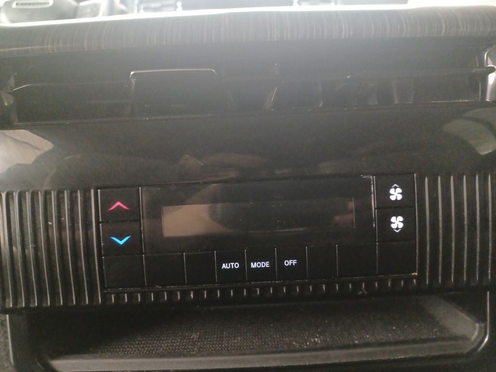 2024 Jeep Wagoneer L Series II 4x2