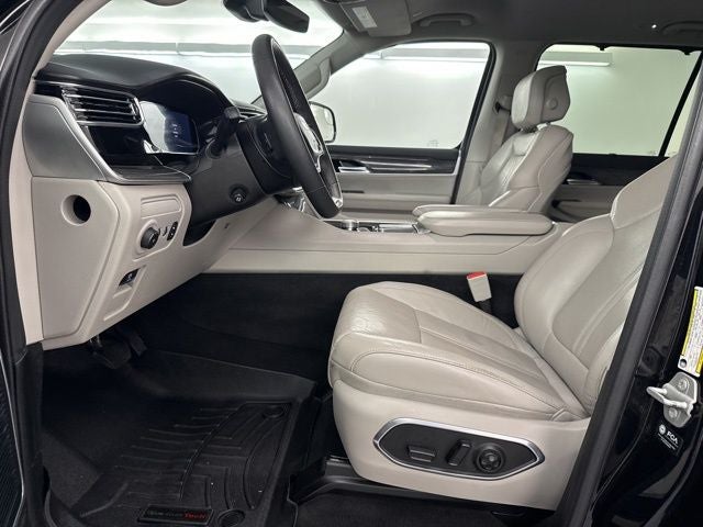 2022 Jeep Wagoneer Series III 4x2