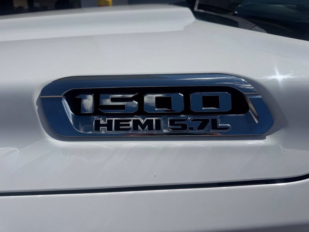 2019 RAM 1500 Big Horn/Lone Star Crew Cab 4x2 5'7' Box