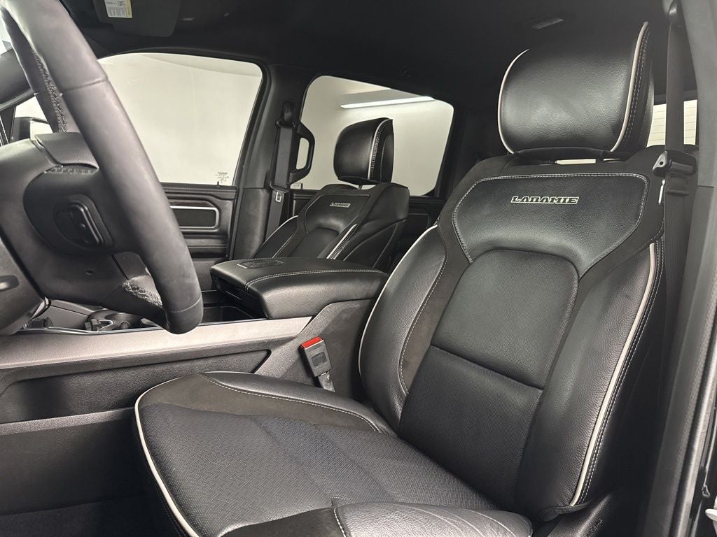 2025 RAM 1500 Laramie Crew Cab 4x2 5'7' Box