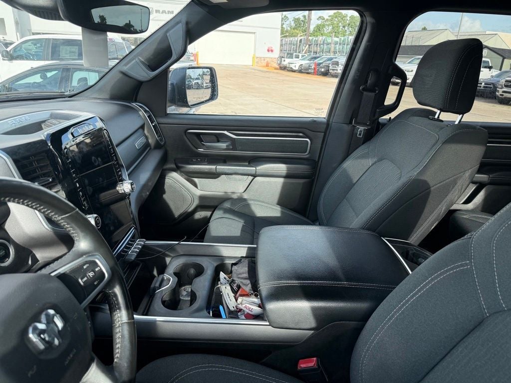 2022 RAM 1500 Big Horn Crew Cab 4x4 5'7' Box