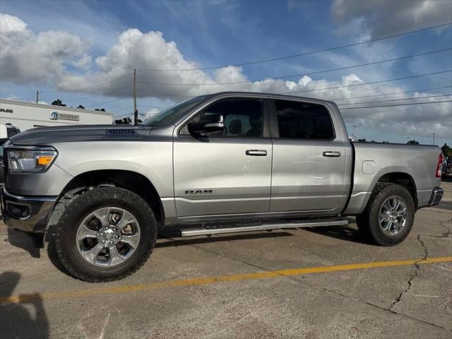 2022 RAM 1500 Big Horn Crew Cab 4x4 5'7' Box