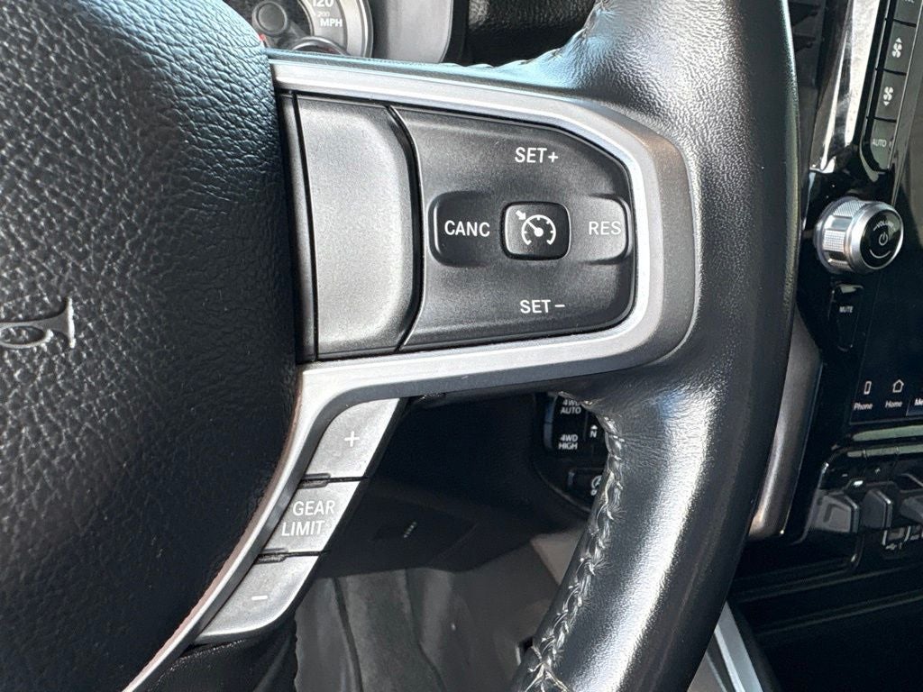 2023 RAM 1500 Big Horn Crew Cab 4x4 5'7' Box