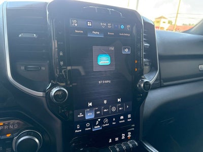 2023 RAM 1500 Big Horn Crew Cab 4x4 5'7' Box