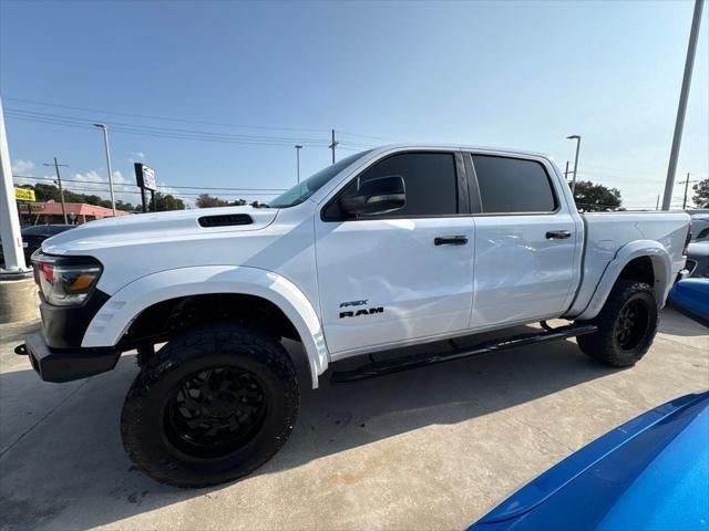 2023 RAM 1500 Big Horn Crew Cab 4x4 5'7' Box