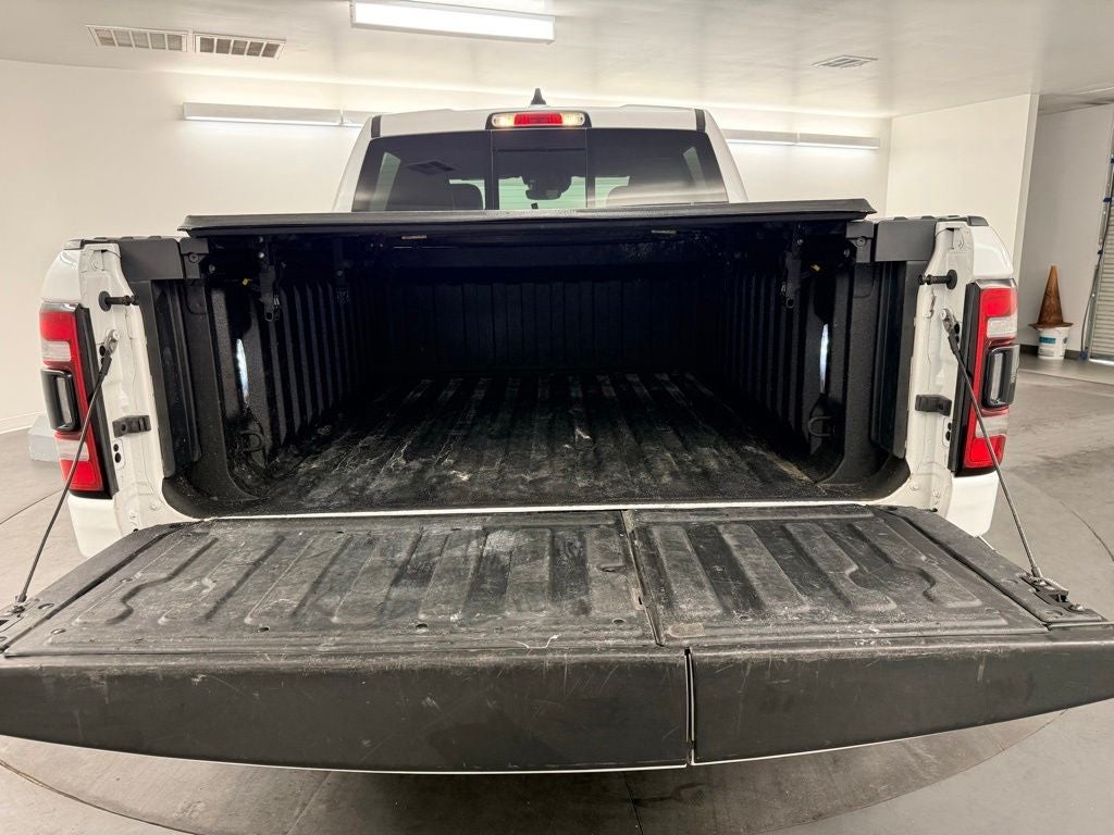 2021 RAM 1500 Limited Crew Cab 4x4 5'7' Box