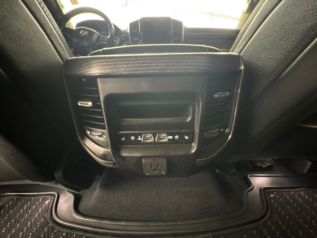 2019 RAM 1500 Limited Crew Cab 4x4 5'7' Box