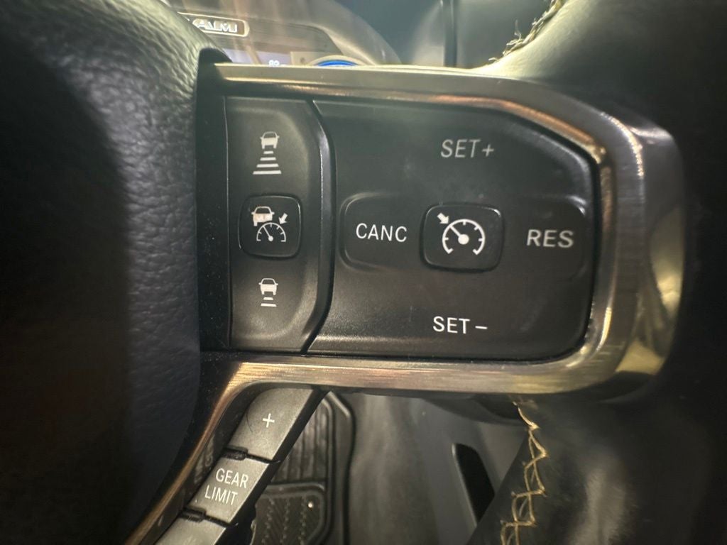 2019 RAM 1500 Limited Crew Cab 4x4 5'7' Box