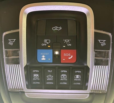 2025 RAM 1500 Laramie Crew Cab 4x4 5'7' Box