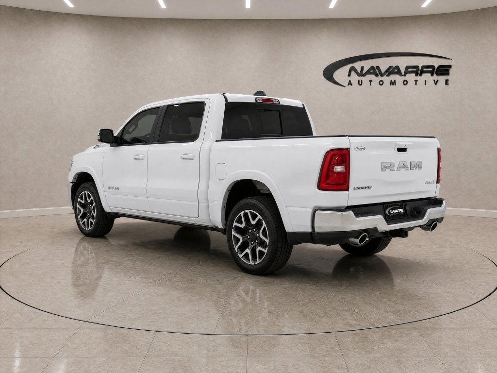 2026 RAM 1500 Laramie Crew Cab 4x4 5'7' Box