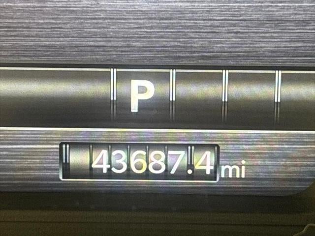 2025 RAM 1500 Laramie Crew Cab 4x4 5'7' Box