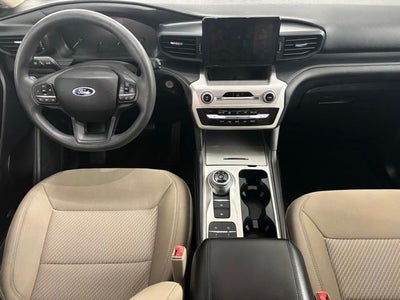 2021 Ford Explorer Base