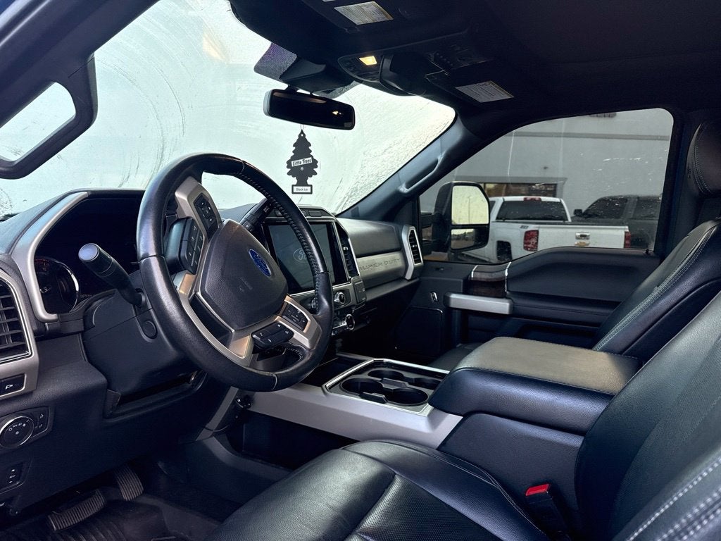 2022 Ford F-250SD Lariat