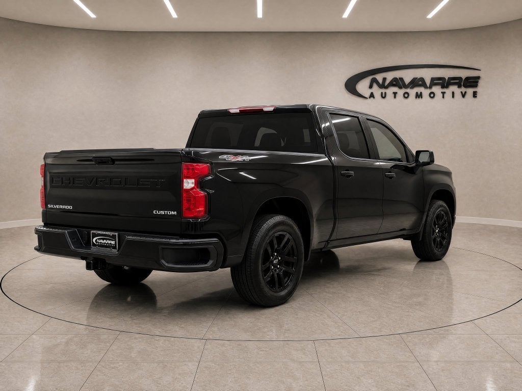 2023 Chevrolet Silverado 1500 Custom