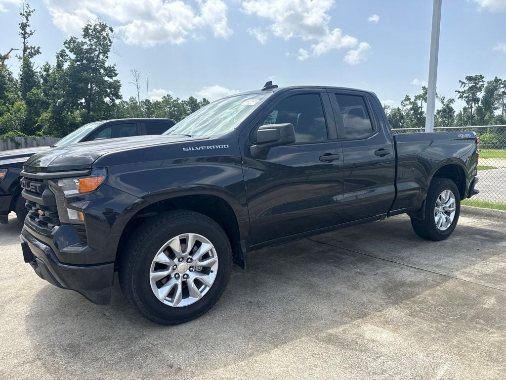 2022 Chevrolet Silverado 1500 Custom
