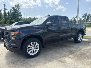 2022 Chevrolet Silverado 1500 4WD Double Cab Standard Bed Custom
