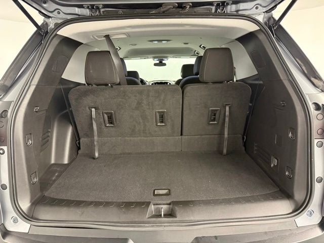 2021 Chevrolet Traverse FWD LT Cloth