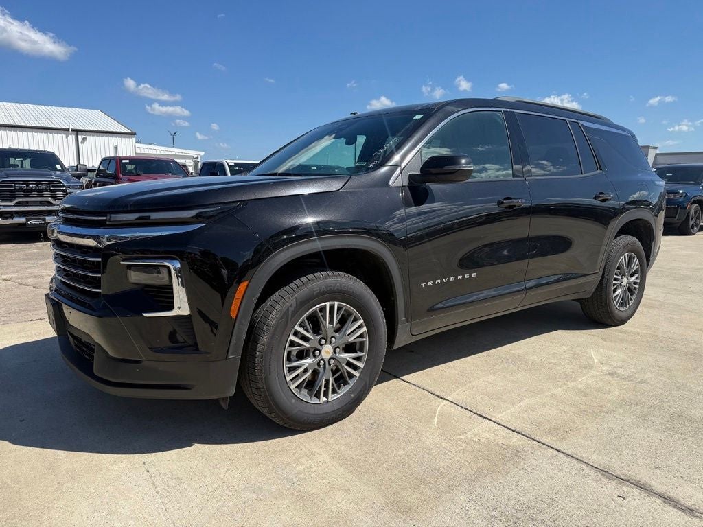 2026 Chevrolet Traverse AWD LT