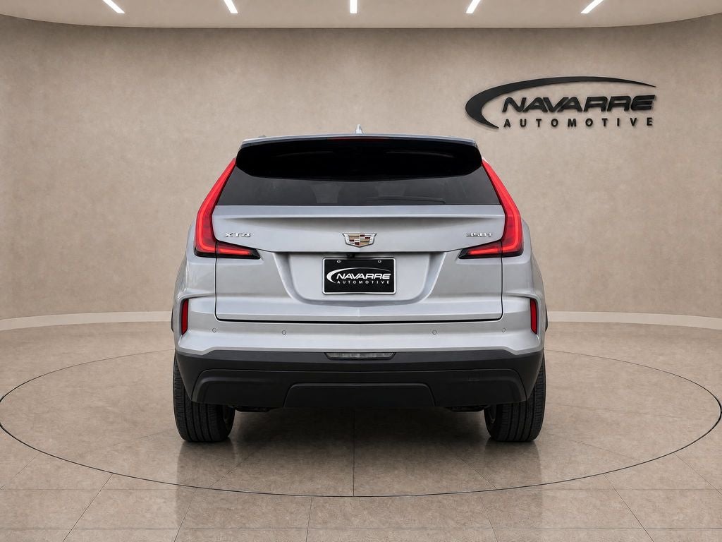 2024 Cadillac XT4 FWD Luxury