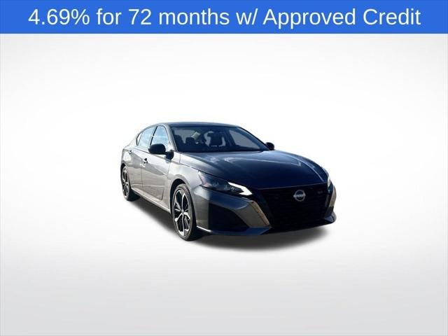 2025 Nissan Altima SR FWD