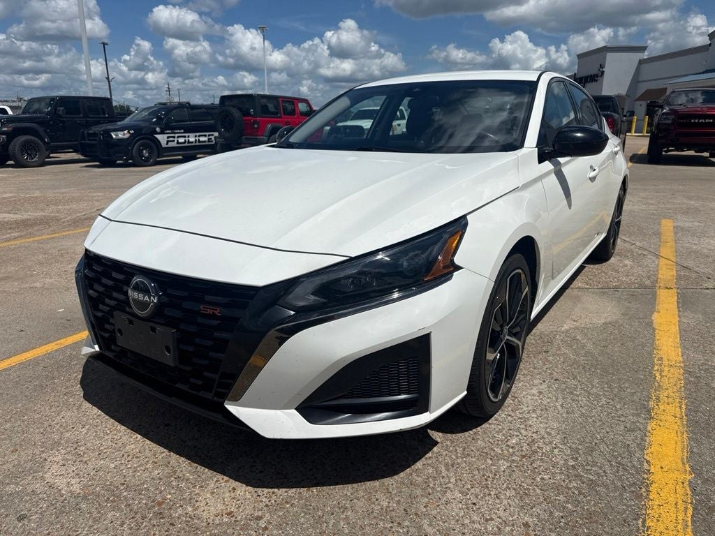 2025 Nissan Altima 2.5 SR