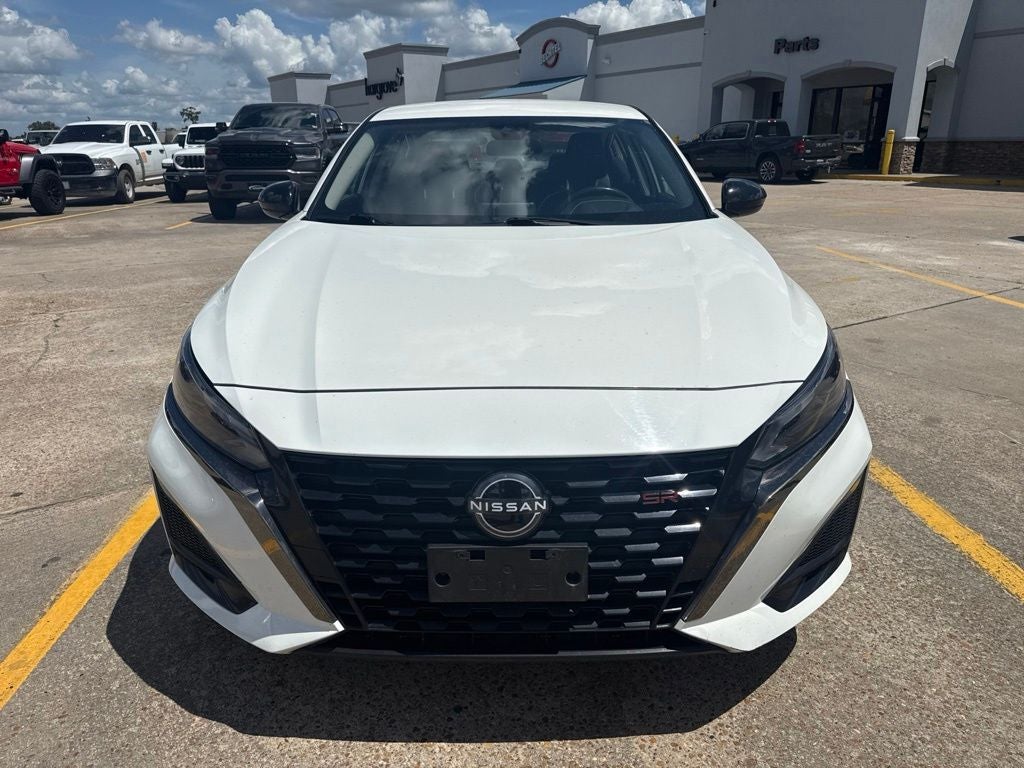2025 Nissan Altima 2.5 SR