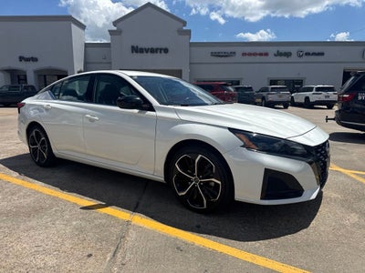 2025 Nissan Altima 2.5 SR