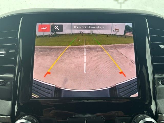 2025 RAM 2500 Tradesman Crew Cab 4x4 6'4' Box