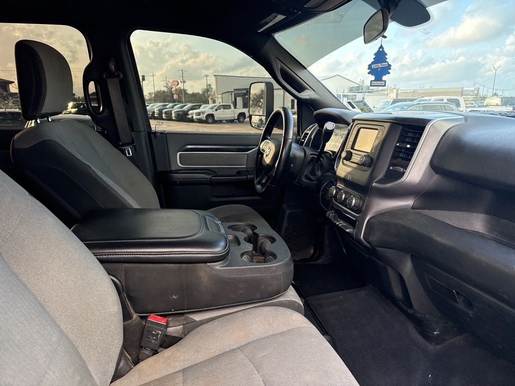 2021 RAM 2500 Big Horn Crew Cab 4x4 6'4' Box