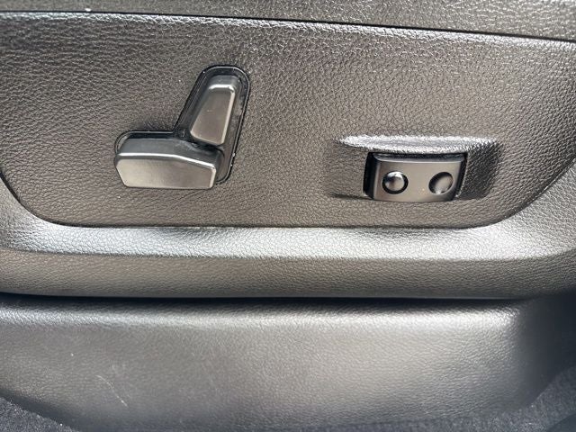 2022 RAM 2500 Laramie Crew Cab 4x4 6'4' Box