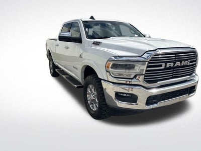 2022 RAM 2500 Laramie Crew Cab 4x4 6'4' Box