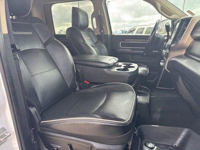 2022 RAM 2500 Laramie Crew Cab 4x4 6'4' Box