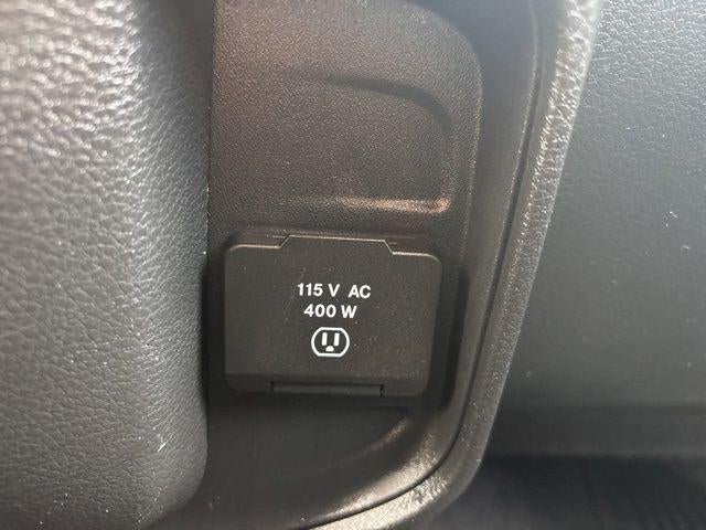 2022 RAM 2500 Laramie Crew Cab 4x4 6'4' Box