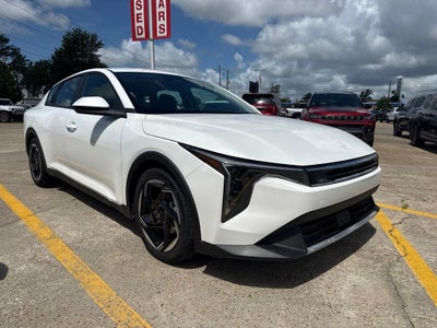 2025 Kia K4 EX