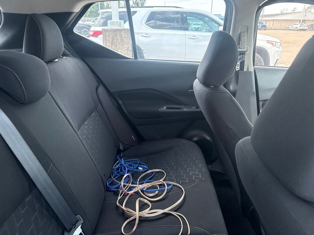 2023 Nissan Kicks SV Xtronic CVT