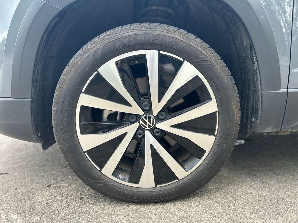 2023 Volkswagen Taos 1.5T SE
