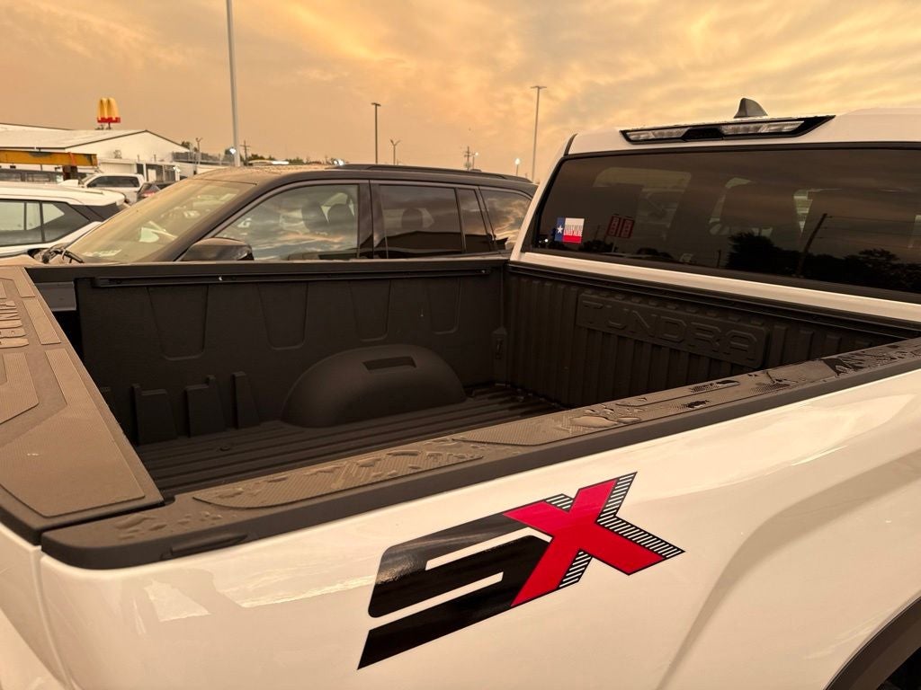 2026 Toyota Tundra SR5 CrewMax 5.5' Bed