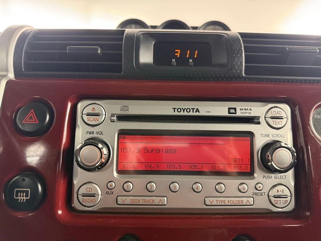 2011 Toyota FJ Cruiser Base