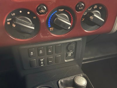 2011 Toyota FJ Cruiser Base