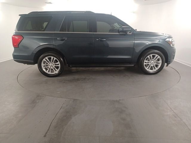 2024 Ford Expedition XLT — photo 8