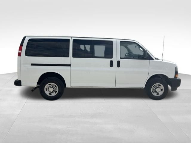 2023 Chevrolet Express 3500 LS Passenger