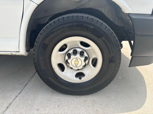 2023 Chevrolet Express 3500 LS Passenger