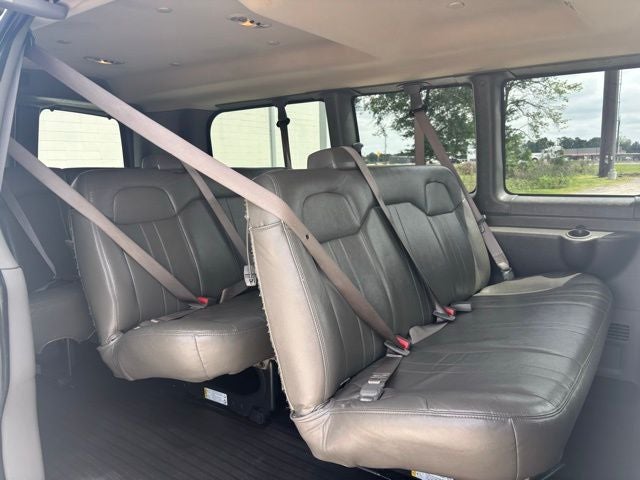 2023 Chevrolet Express 3500 LS Passenger