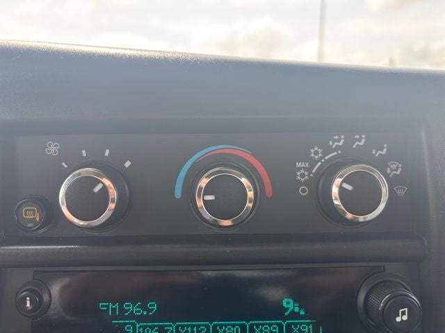 2023 Chevrolet Express 3500 LS Passenger