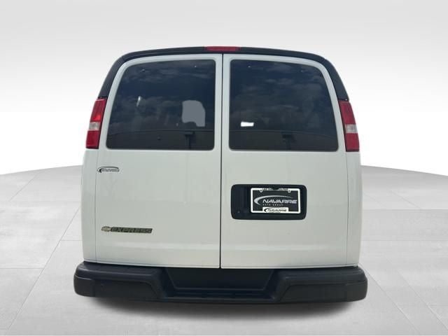 2023 Chevrolet Express 3500 LS Passenger