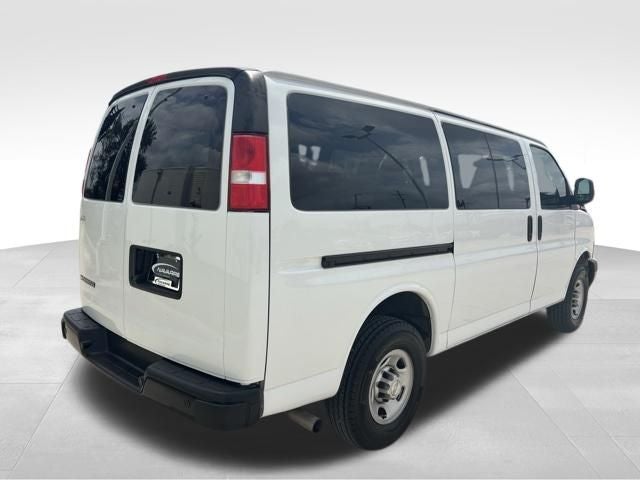 2023 Chevrolet Express 3500 LS Passenger