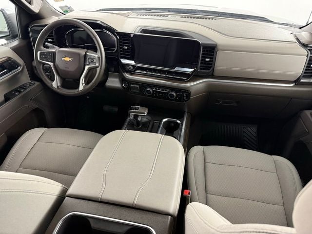 2025 Chevrolet Silverado 1500 LT LT1