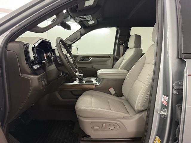 2025 Chevrolet Silverado 1500 LT LT1