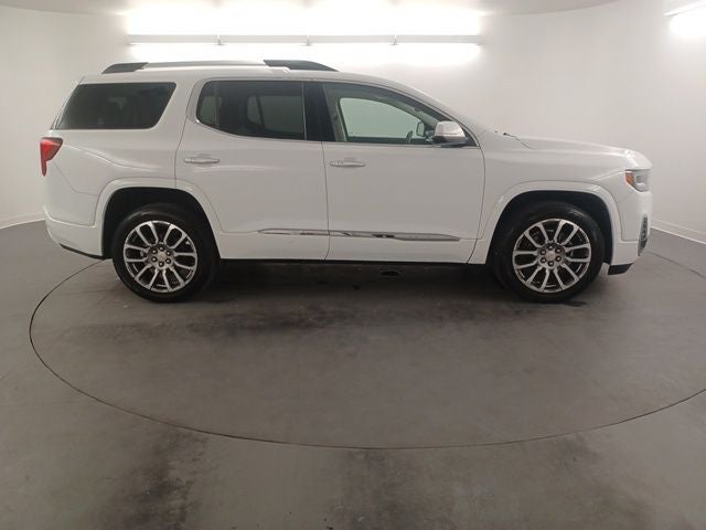 2023 GMC Acadia Denali — photo 8
